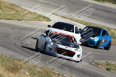 media/Oct-07-2023-Extreme Speed (Sat) [[96db232155]]/3-Purple/session 3 turn 3/